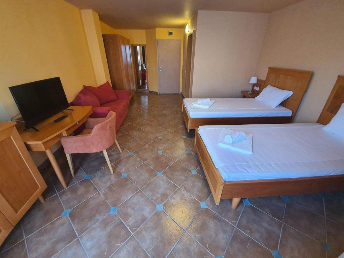 Rooms Cristian Deva Eksteriør bilde